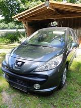 Peugeot 207 Benzin - Peugeot 207 in Bielefeld