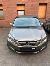 Honda FR-V - Honda FR-V mit Benzin-Antrieb