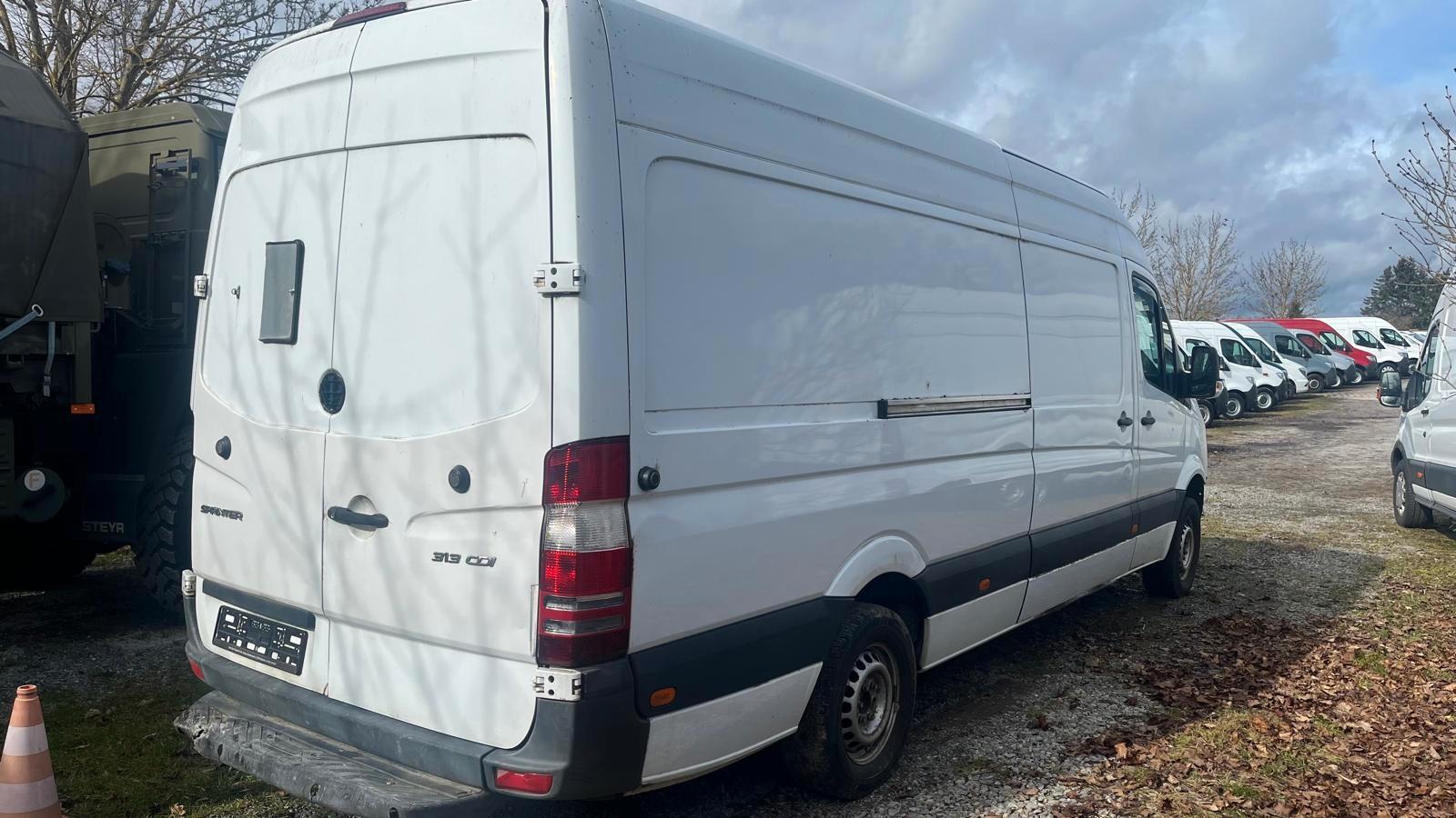 Mercedes-Benz Sprinter II Kasten 313 CDI Maxi Motorschaden!!