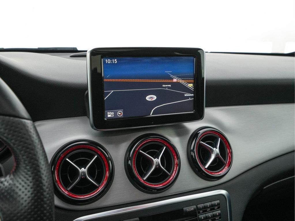 Mercedes-Benz GLA 45 AMG