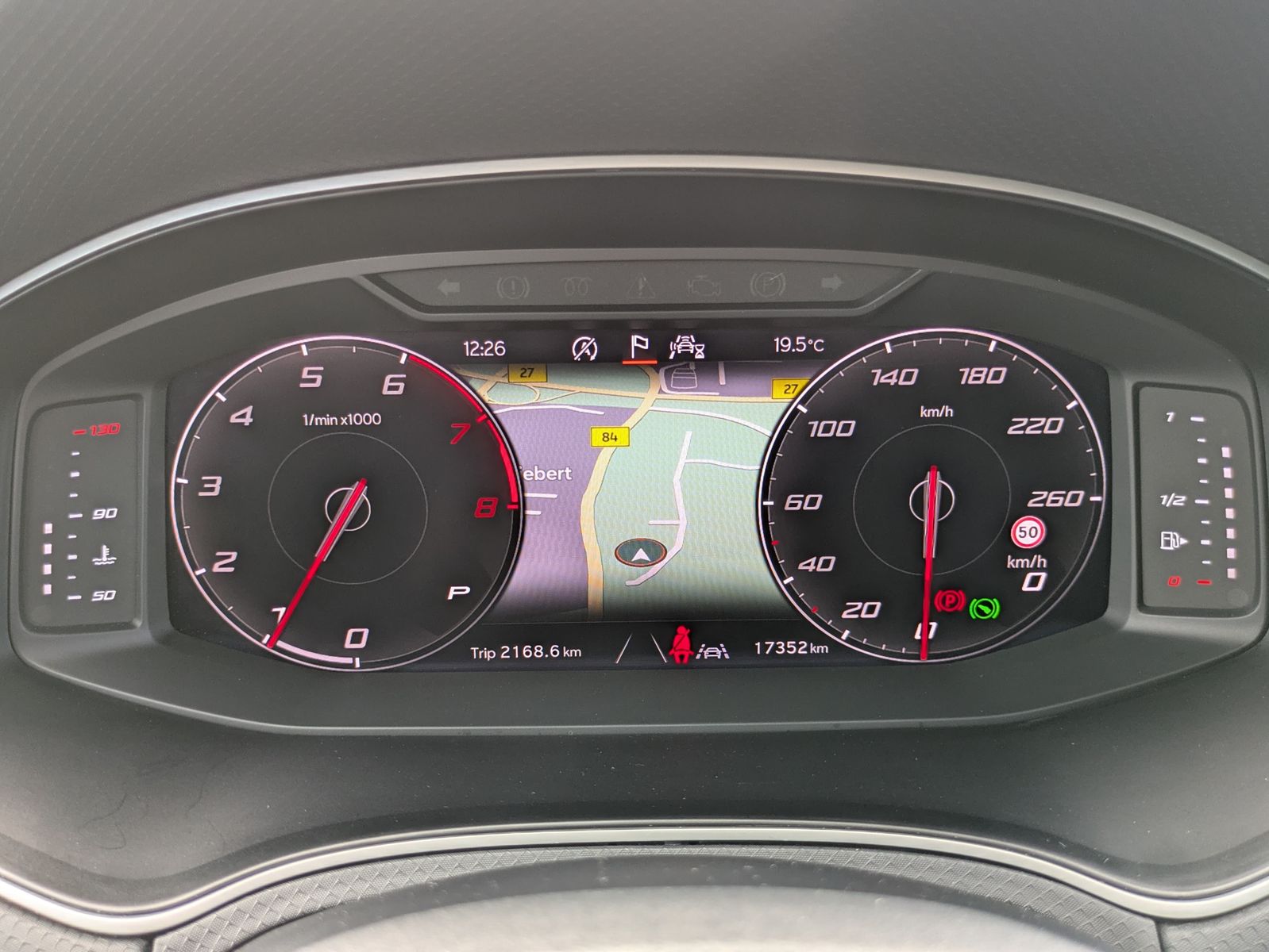 Fahrzeugabbildung SEAT Arona 1.5 TSI FR DSG AHK*ACC*LED*APP*DAB*KAMERA