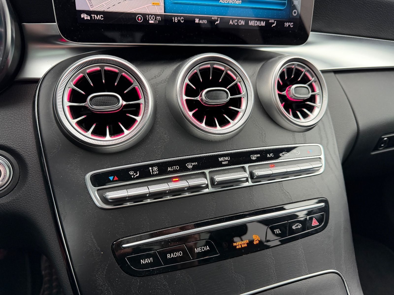 Fahrzeugabbildung Mercedes-Benz C 220 AMG*PANO*BURMESTER*360°KAM*MEMO*ACC*LED*