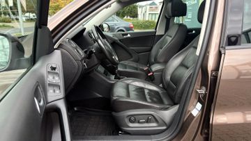 Volkswagen Tiguan - 10