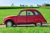 Citroën 2 CV - Citroën 2 CV mit Benzin-Antrieb