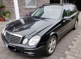 Mercedes-Benz E 320 CDI T AVANTGARDE 