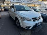 Fiat Freemont 2.0 Multijet 170 CV Lounge - silberne Fiat Freemont