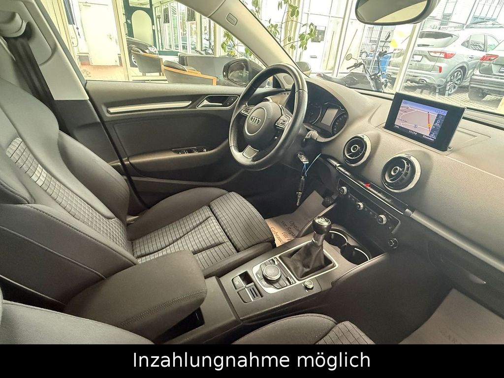 AUDI A3 ambition ultra Sline 2.HAND/NAVI/LED/KLIMA/SH AUDI A3 ambition ultra Sline 2.HAND/NAVI/LED/KLIMA/SH