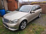 Mercedes-Benz C 200 CDI T BlueEFFICIENCY ELEGANCE ELEGANCE - Mercedes-Benz C 200 in Halle