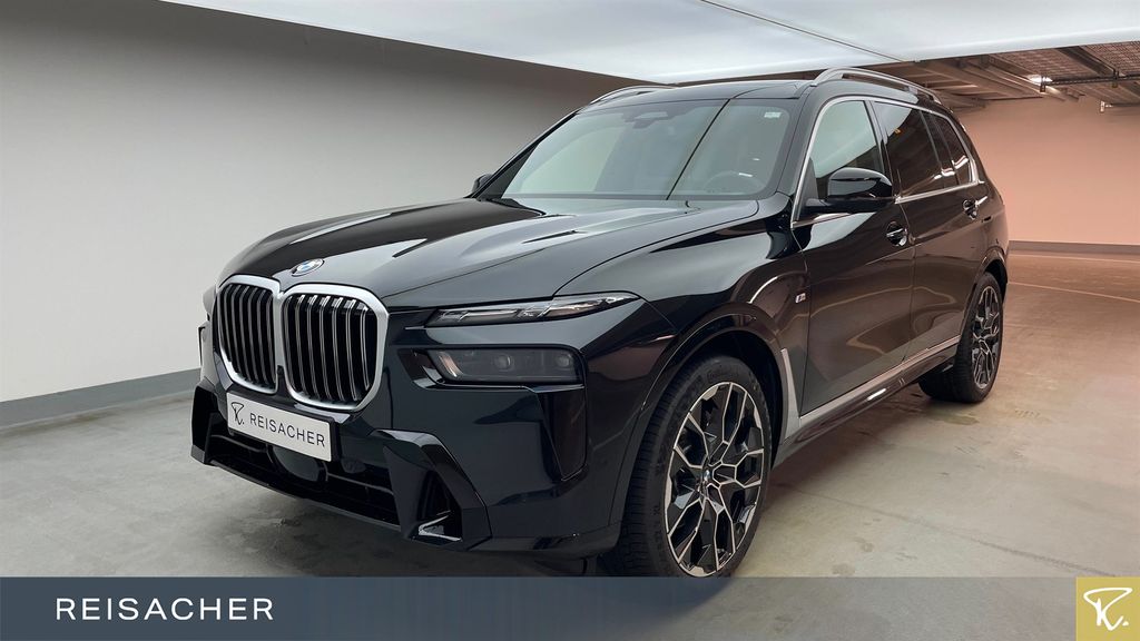 Image of BMW X7