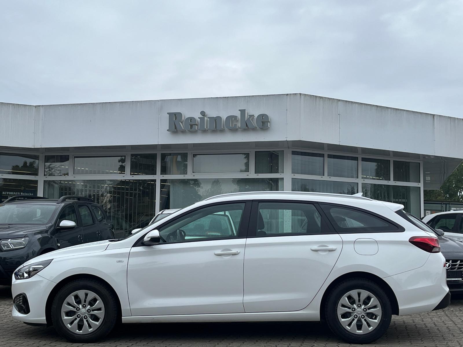 Hyundai i30 Kombi 160PS 5Trg AutomatikKlimTempPDC