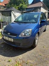 Ford Fiesta 1,4 16V Connection Connection - Ford Fiesta Connection mit Benzin-Antrieb