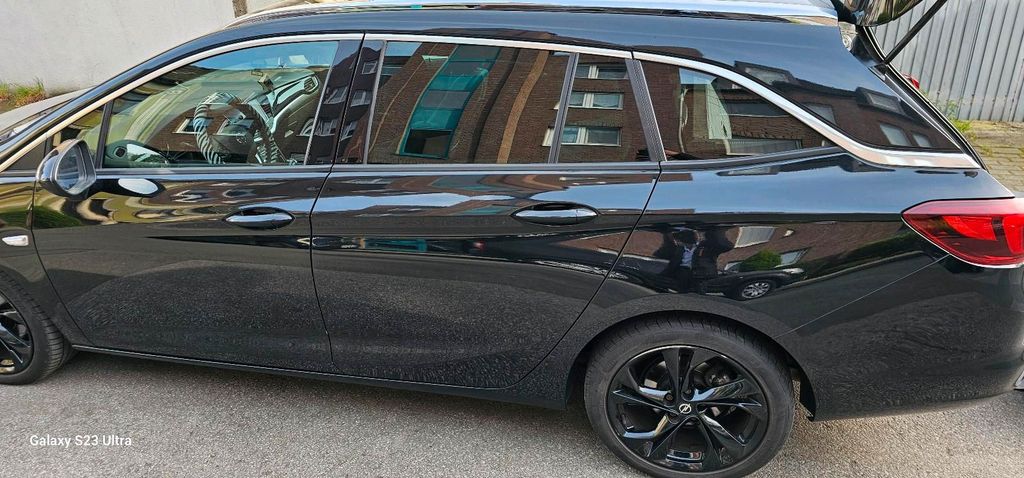 Image of Opel Astra