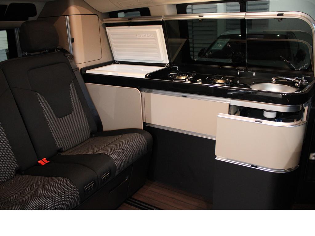 Mercedes-Benz V 220