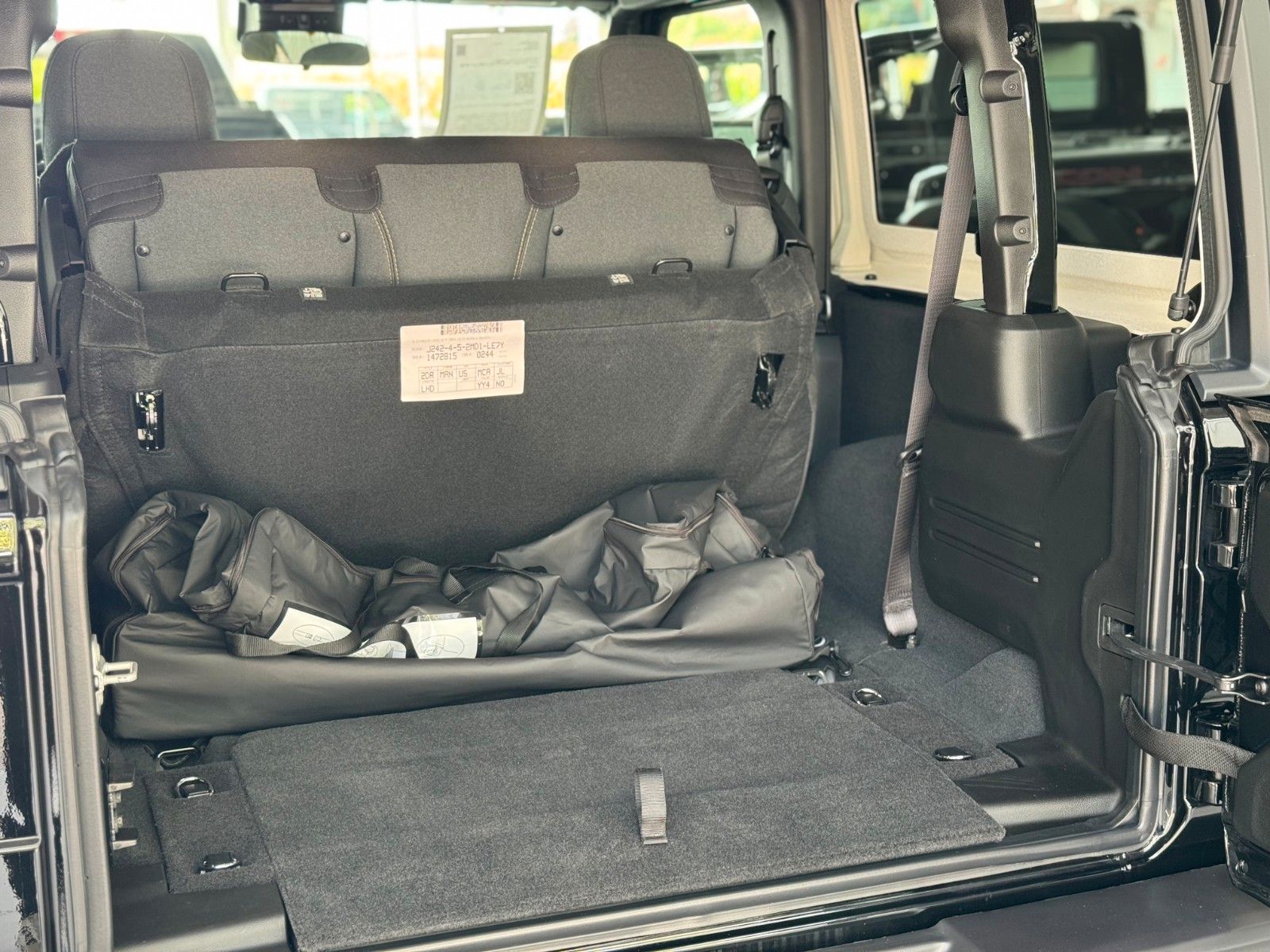 Fahrzeugabbildung Jeep Wrangler WILLYS 2.0 T-GDI 4x4 MY25 "AHK"