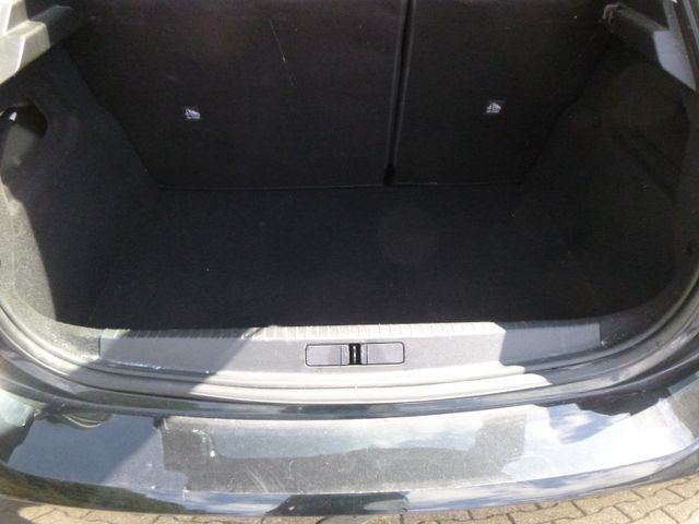 Corsa F Edition