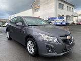 Chevrolet Cruze Hatchback LT - Chevrolet Cruze: Hatchback