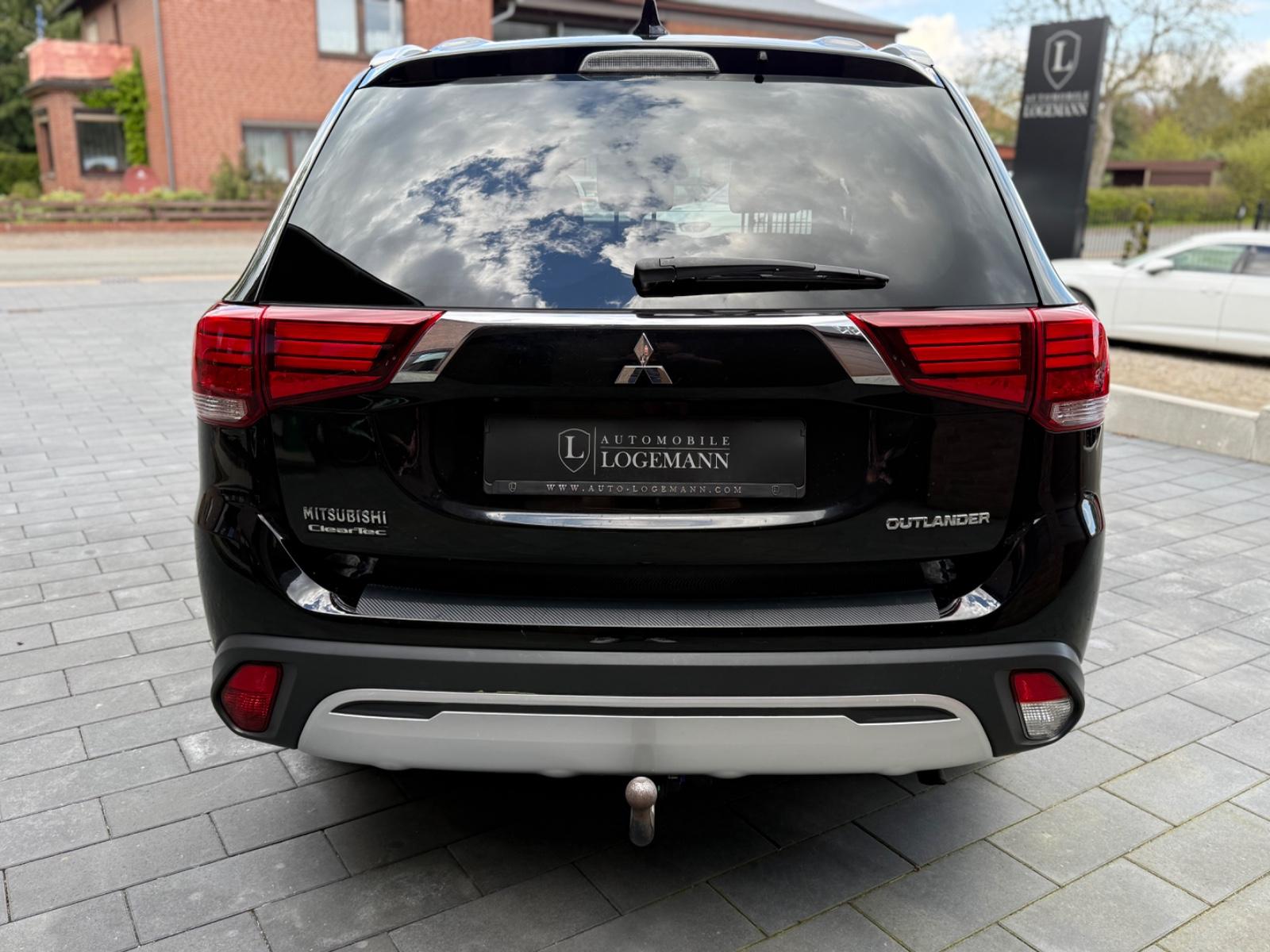 Mitsubishi Outlander 2.0 CVT Diamant Ed. 2WD I AHK I KAM