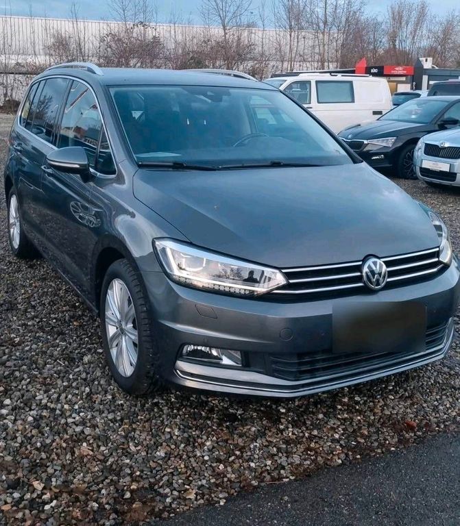 Image of Volkswagen Touran