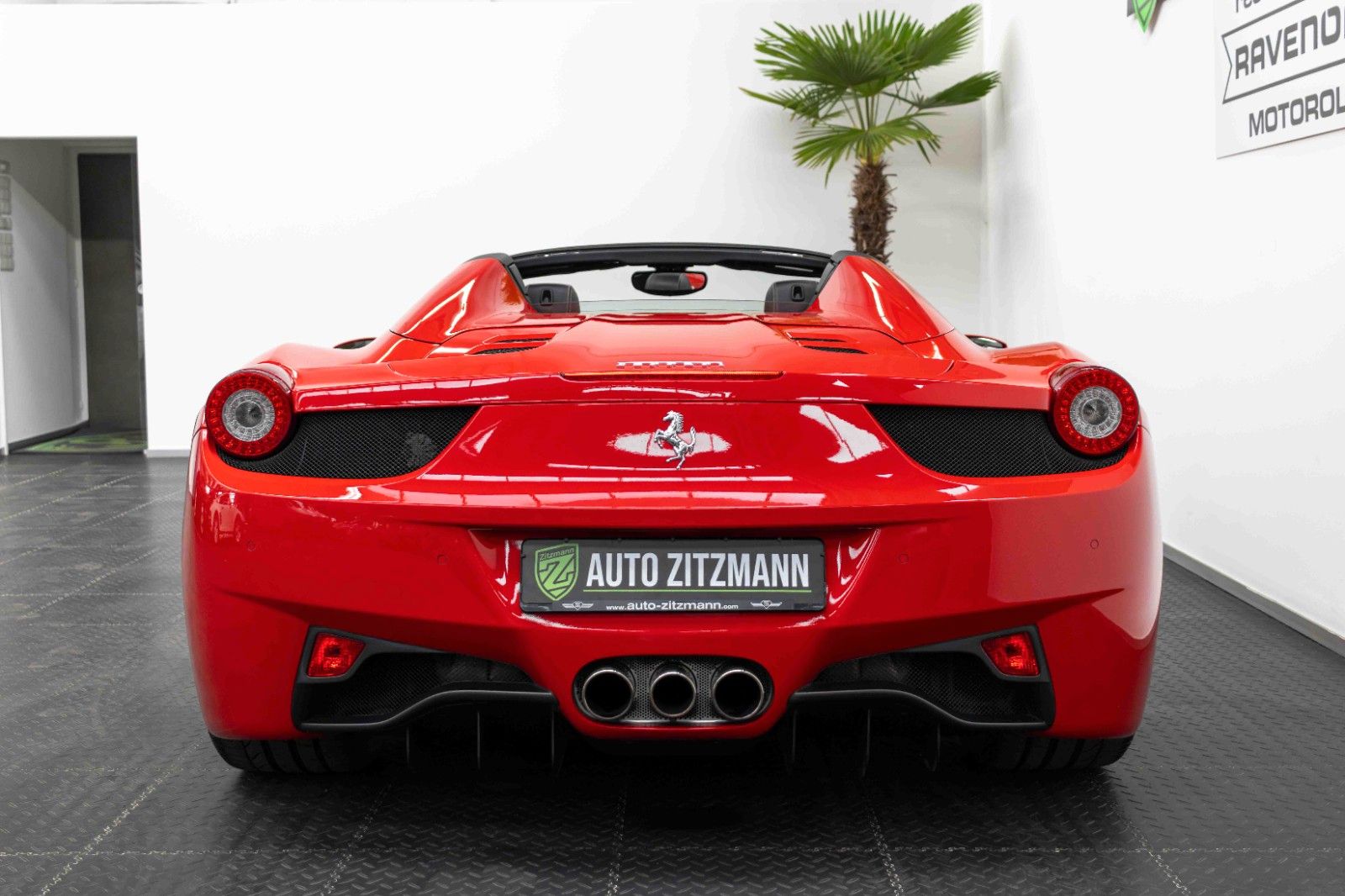 Fahrzeugabbildung Ferrari 458 Spider/LIFT/CARBON/2.HAND/DEUTSCH/