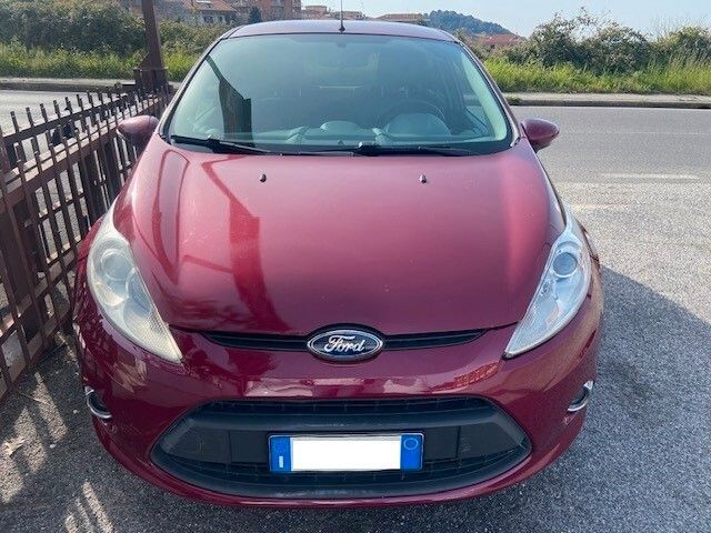 Ford Fiesta 1.4 5 porte Bz.- GPL Titanium