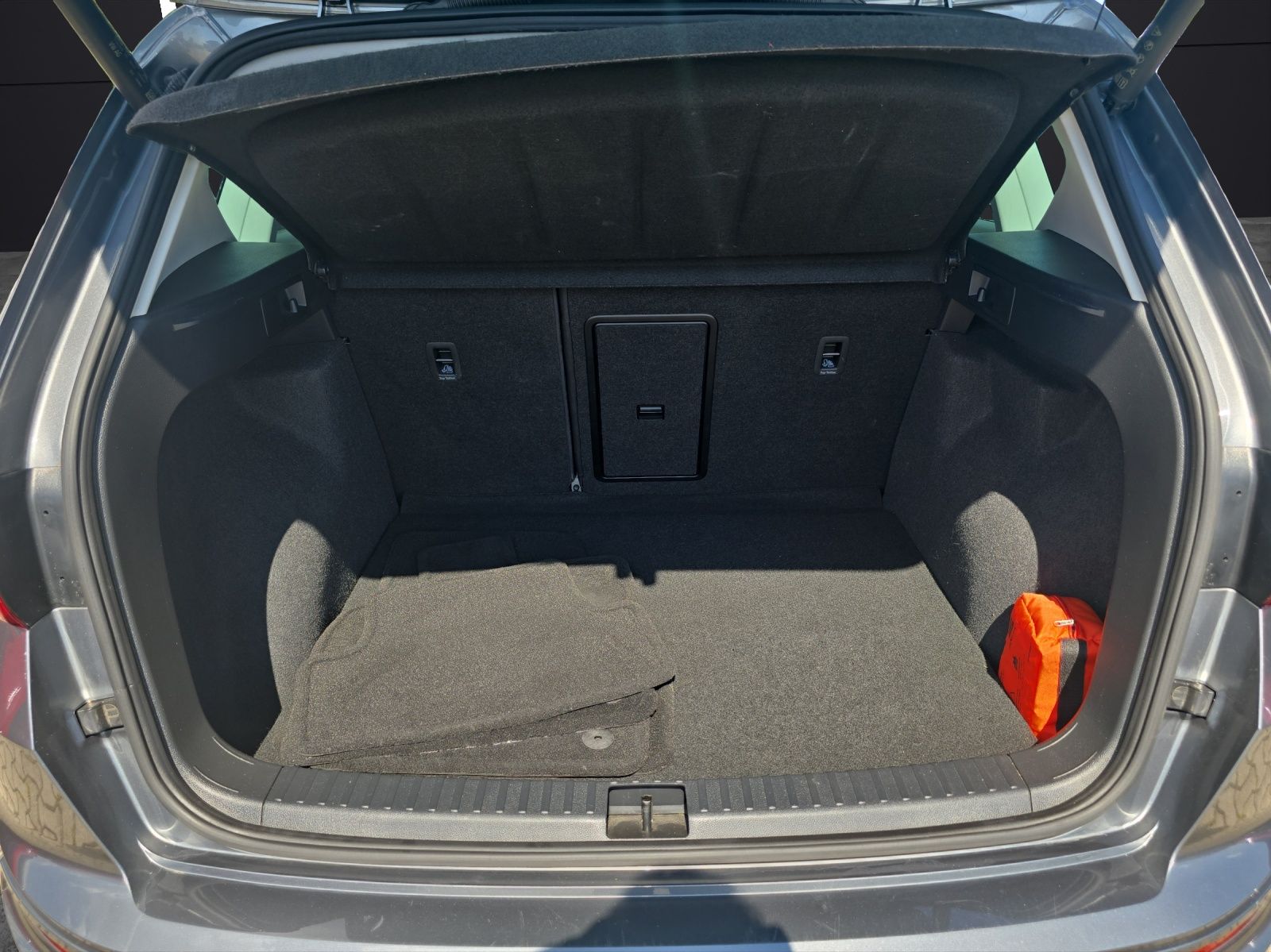 Fahrzeugabbildung SEAT Ateca FR 2.0 TSI 4Drive DSG KAMERA KLIMA NAVI
