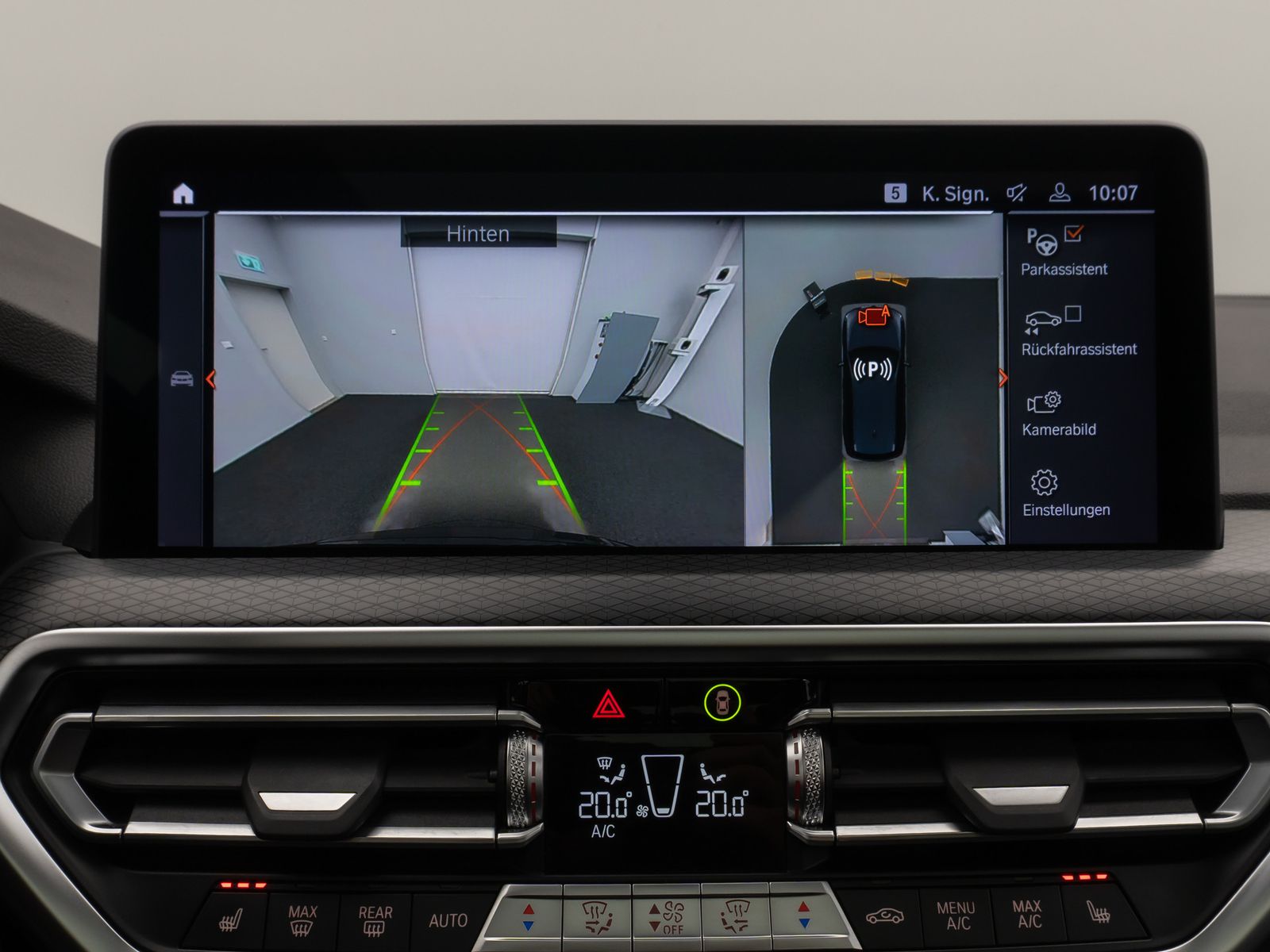 Fahrzeugabbildung BMW X3 xD20i M Sport Panorama 360°DAB Komfort 21Zoll