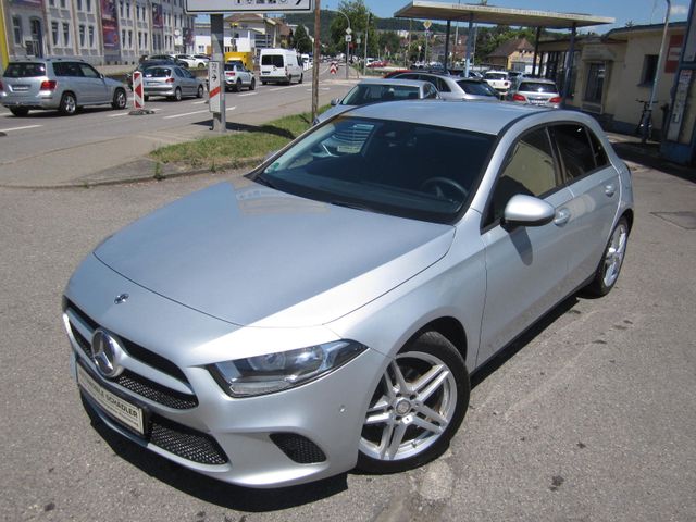 MERCEDES-BENZ A 180 d ~ Automatik ~ Navi ~