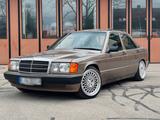 Mercedes-Benz W201 / 190 D 2.5 - Automatik... - Mercedes-Benz 190 Gebrauchtwagen in München