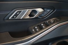 BMW M340i Touring xDrive | Laser | Pano | HuD | 19 BMW M340i Touring xDrive | Laser | Pano | HuD | 19