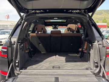 BMW X7 - 6