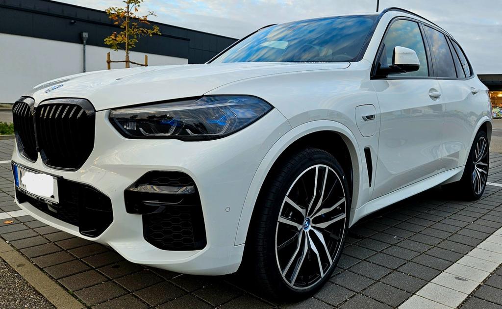 BMW X5 xDrive45e M Sport HUD Pano Luftfedern 2022