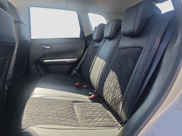 Fotografie 13 des Suzuki Vitara 1.4 Comfort+ Schiebedach Navi Kamera 4x4