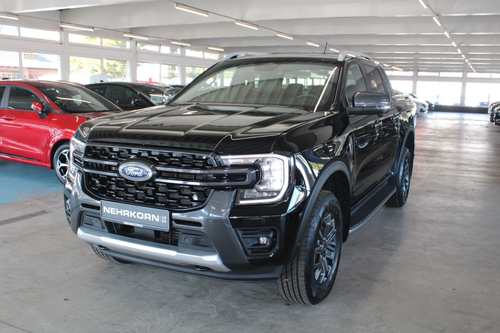 Fahrzeugabbildung Ford Ranger Wildtrak Automatik AHK Leder ACC STDHZ