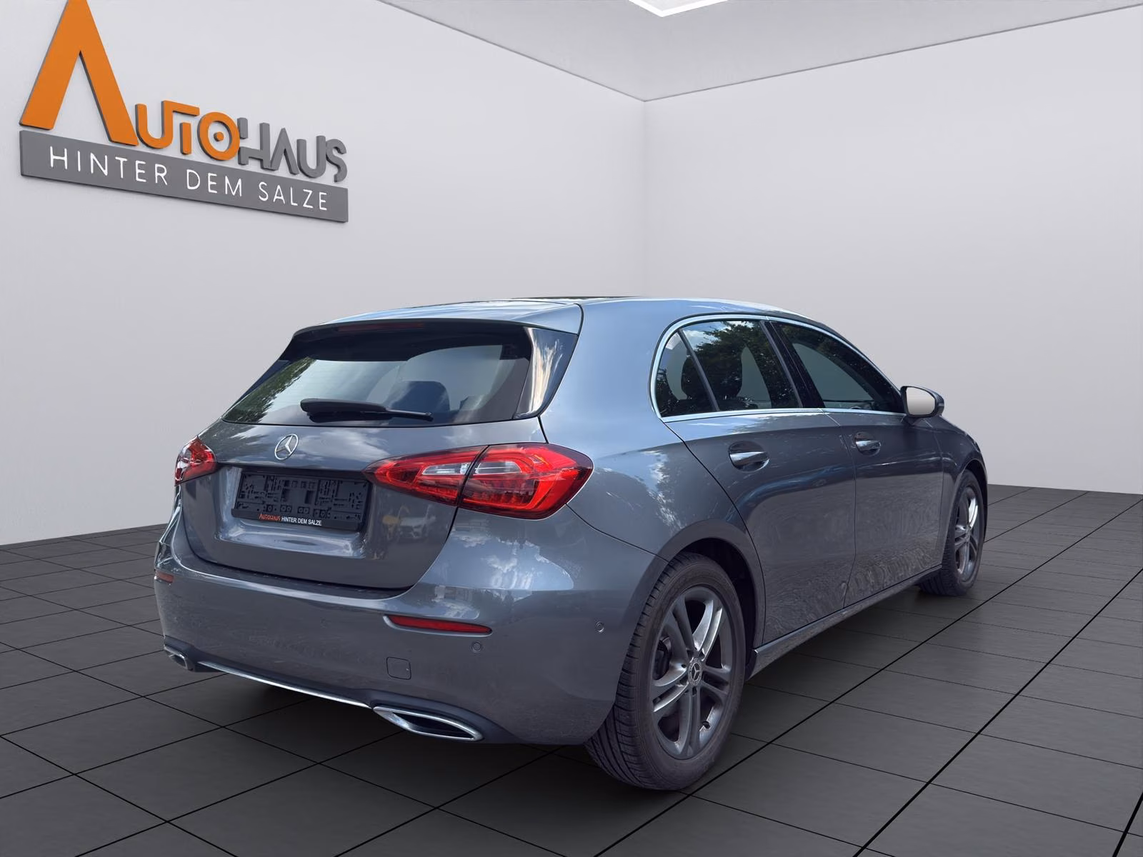 Mercedes-Benz A 180|SHZG|NAVI|VIRT|PDC|TEMP|LM
