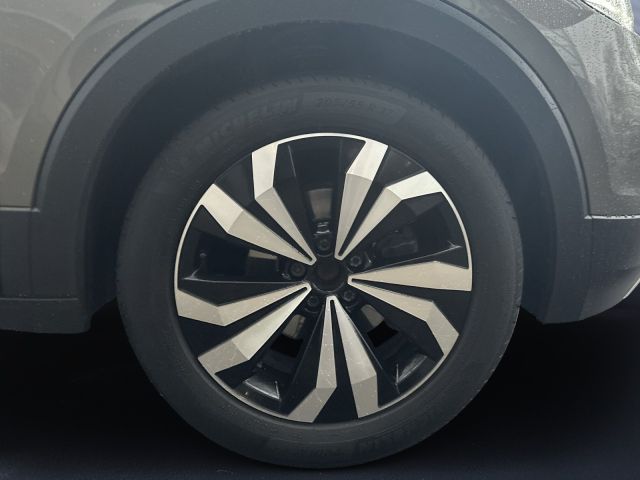 T-Cross 1.0 TSI Life LED 17 ALU SITZHZG APP-C.