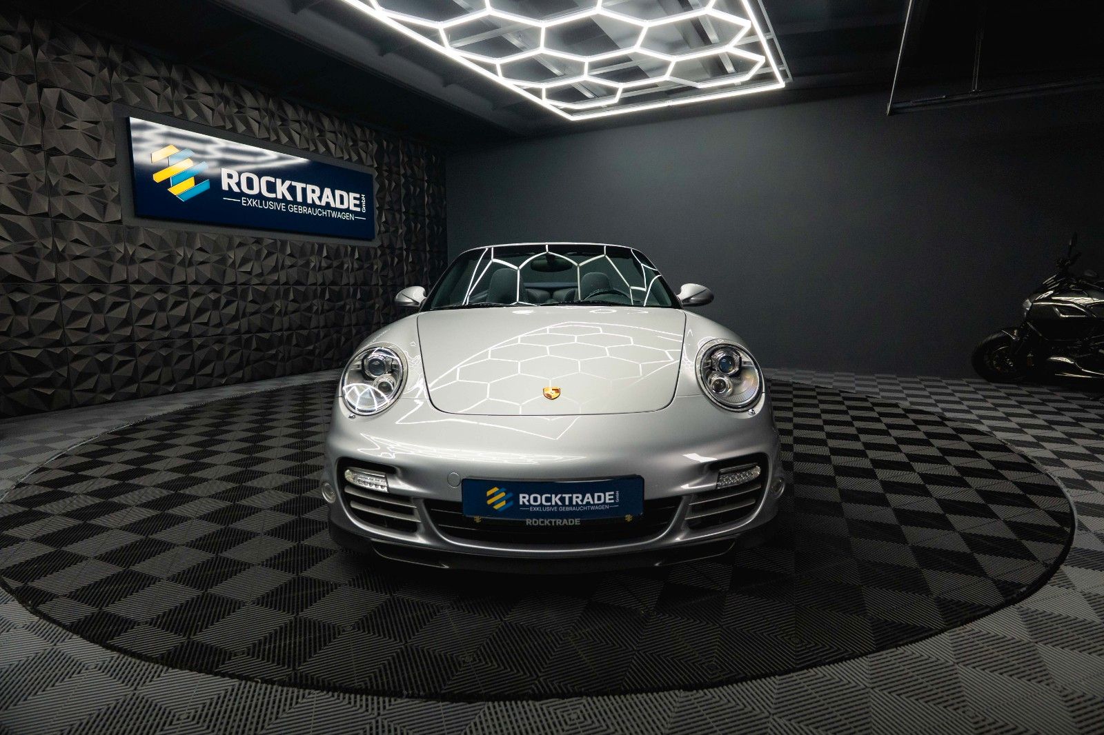 Fahrzeugabbildung Porsche 997.2 911 Turbo S Cabrio PDK*Keramik*Unfallfrei*