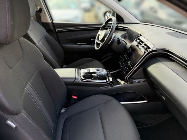 Fahrzeugabbildung Hyundai Tucson Trend Hybrid 4WD +PANO+KLIMA+NAVI+SHZ+RFK