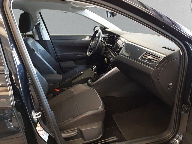 Fahrzeugabbildung Volkswagen Taigo Style 1.0TSI Pano Matrix SHZ Kamera 17"