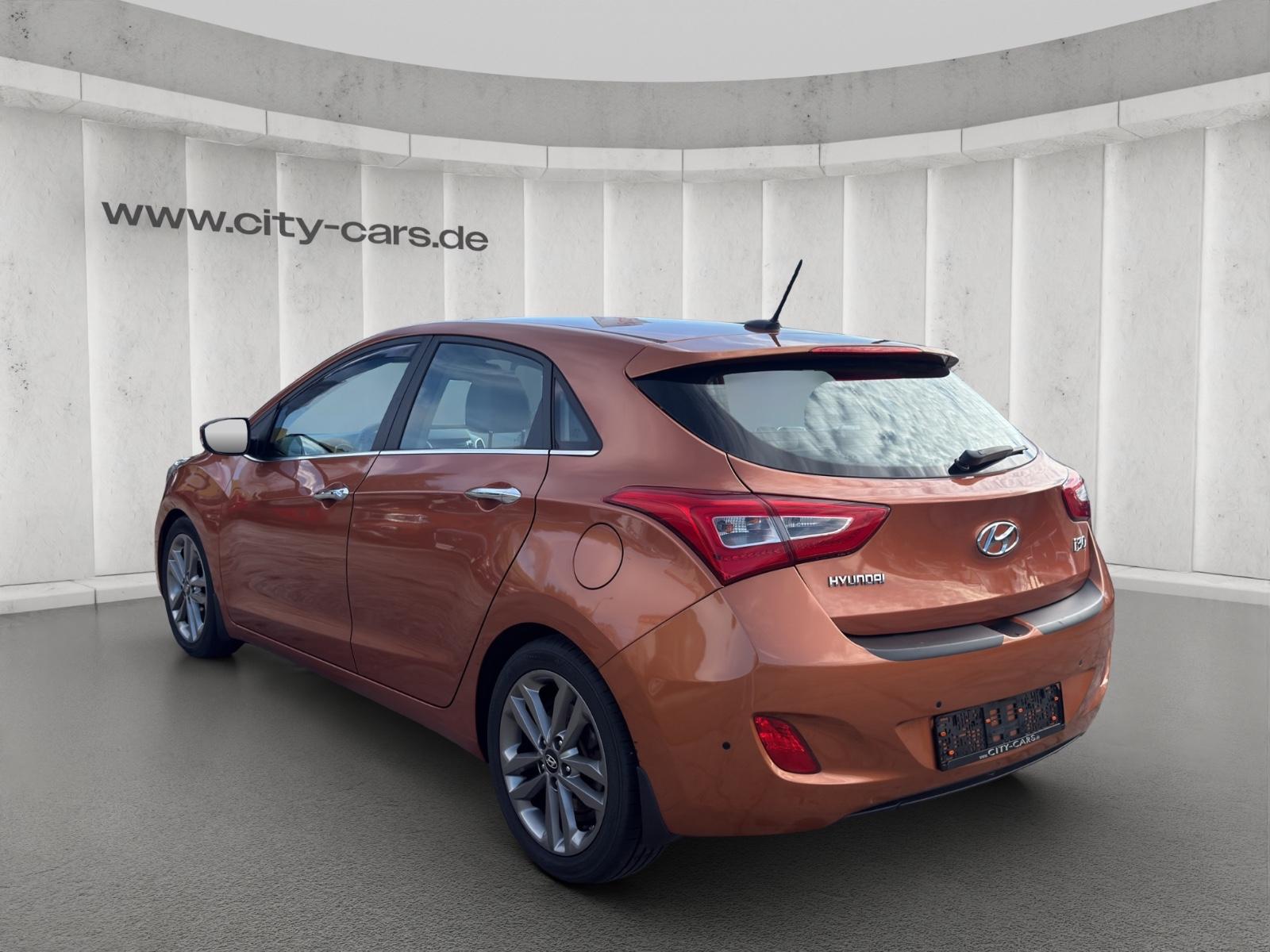 Hyundai i30 blue Premium*Autom.*Leder*1.Hand*Scheckheft*