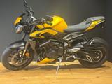 Triumph Street Triple 765 RS Service neu / viel Zubehör - Angebote