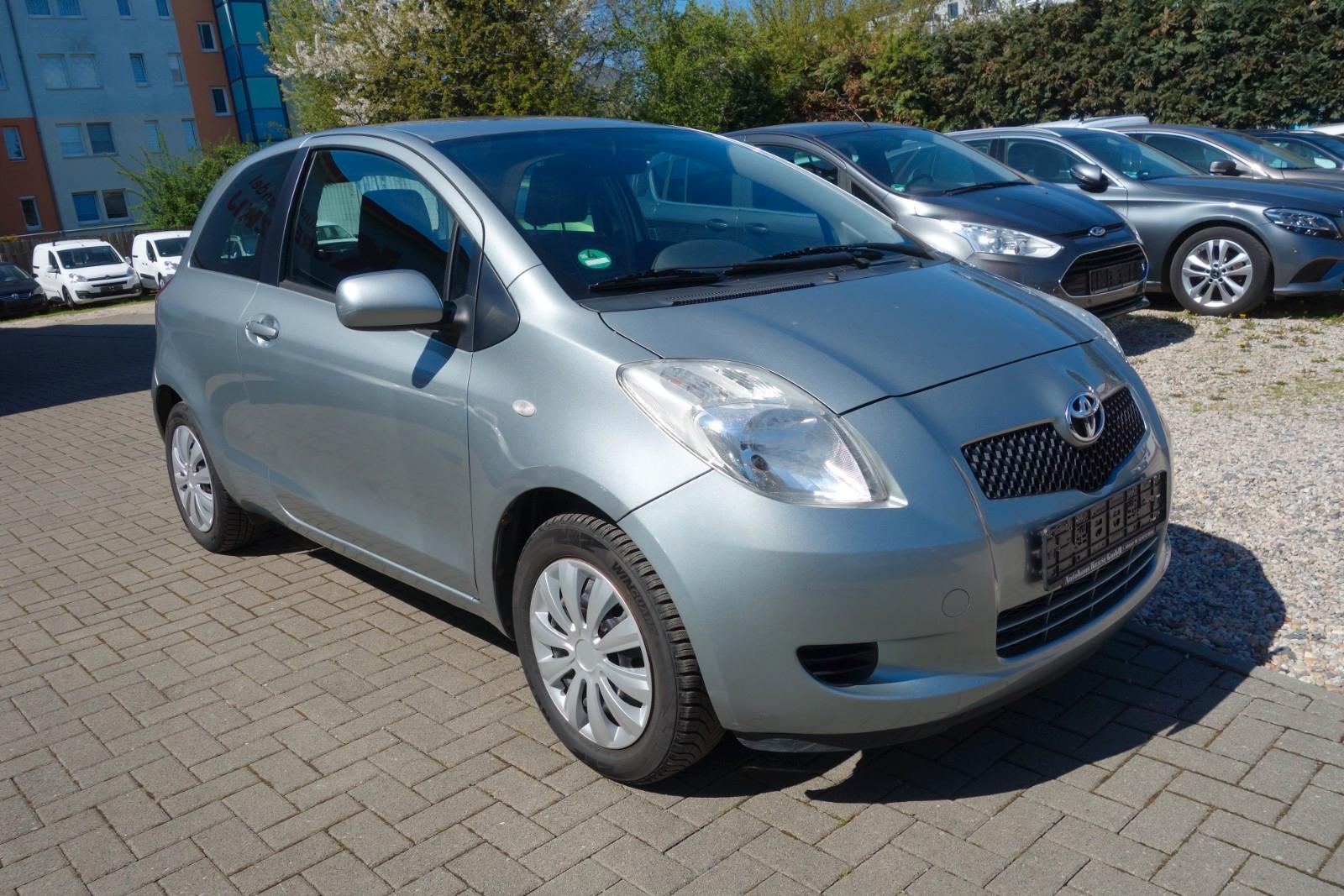 Toyota Yaris Sol KLIMA, PARKTRONIC, SCHECKHEFT