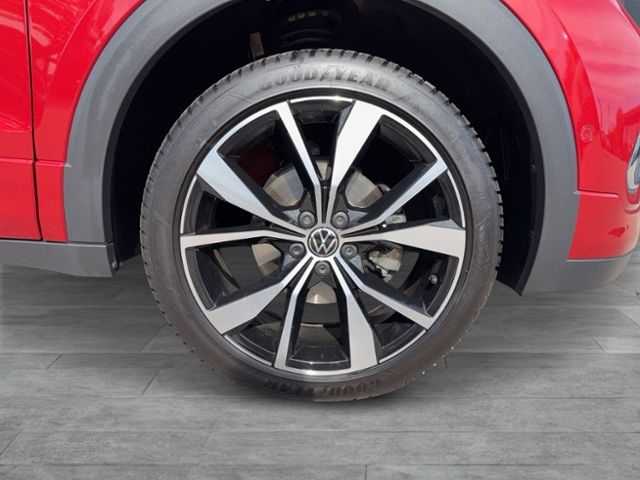 T-Cross 1.5 TSI R-LINE DSG NAVI REAR VIEW MATRIX