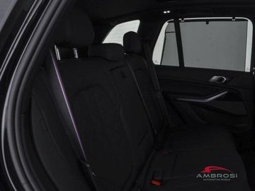 BMW X5 - 11