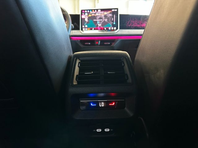 Volkswagen Tiguan *R-LINE*MASSAGE*LKHZ*ACC*CARPLAY*LED