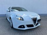 Alfa Romeo Giulietta Turismo - Alfa Romeo Giulietta Turismo mit Diesel-Antrieb
