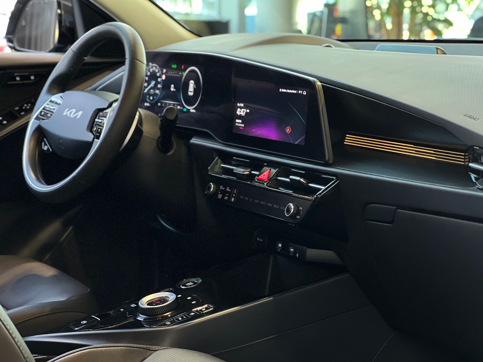 Fahrzeugabbildung Kia Niro Spirit PHEV Relax-Pack Tech-Pack HUD H&K