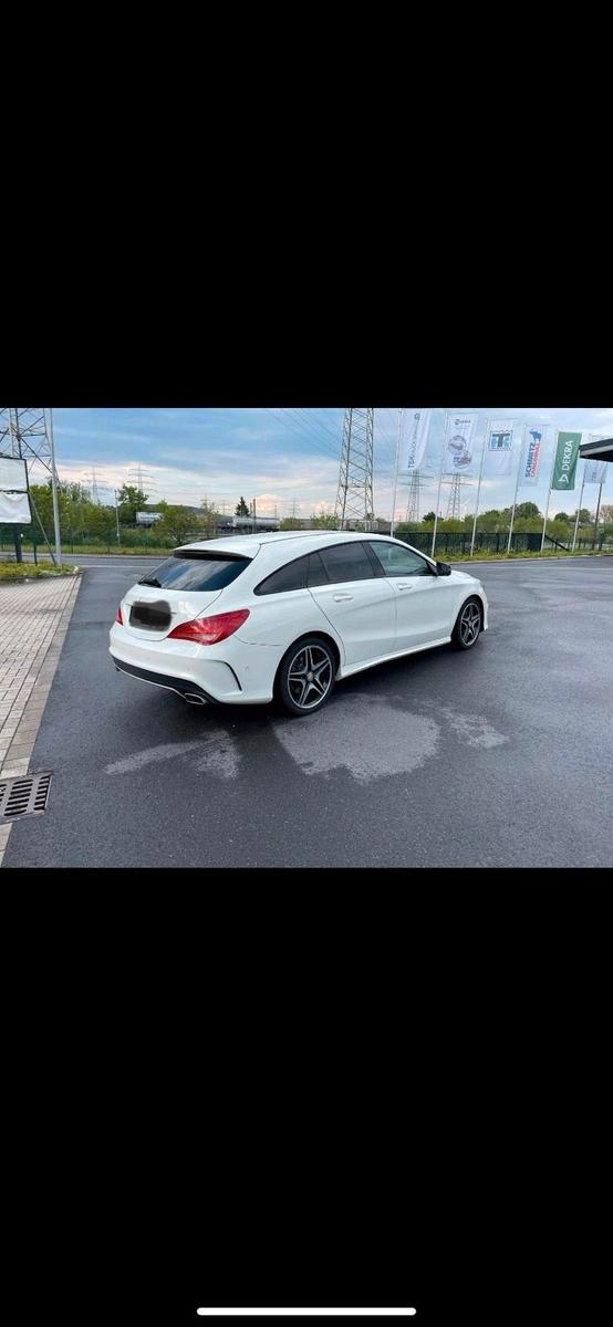 Mercedes-Benz CLA 220 Shooting Brake