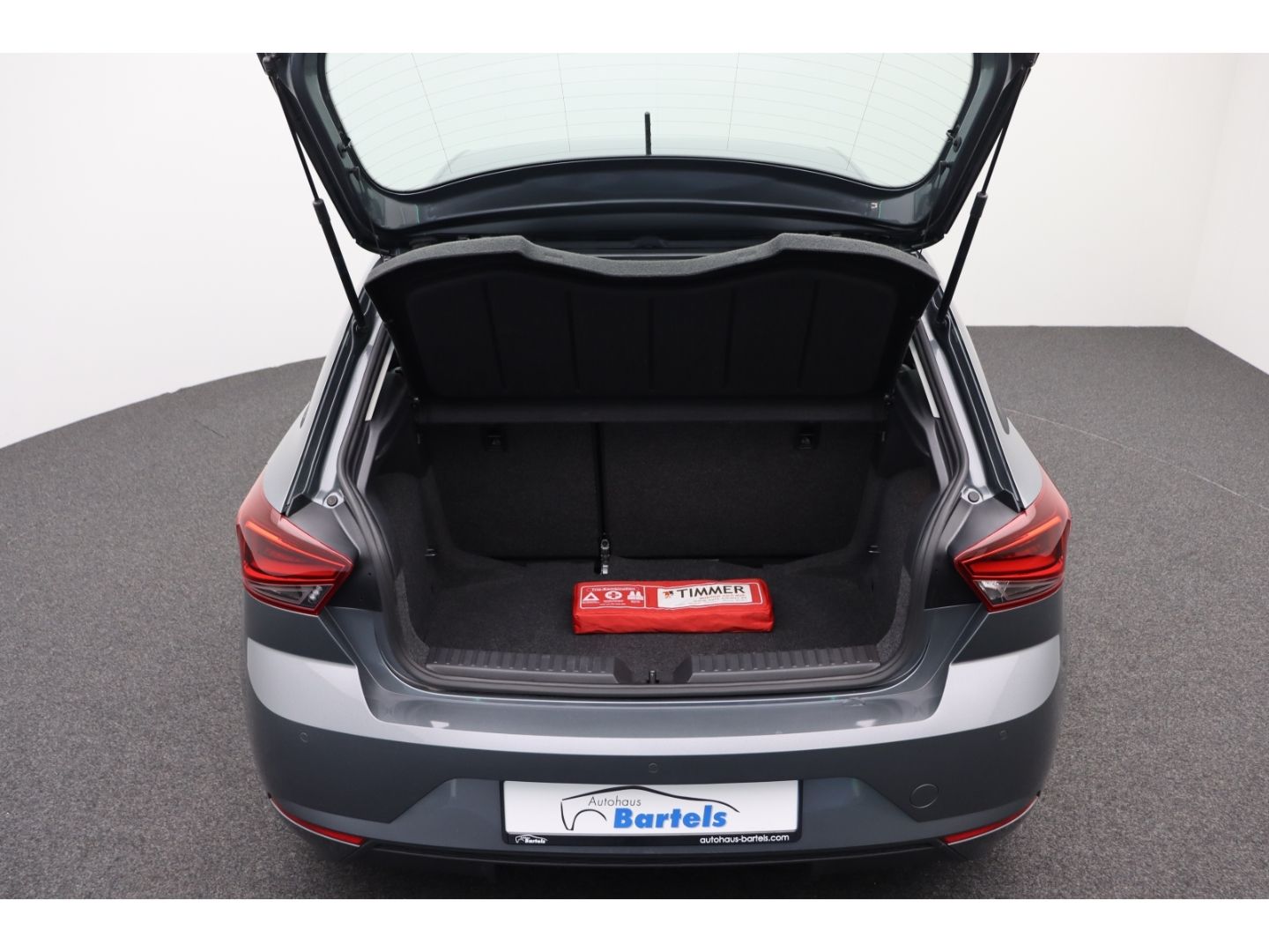 Fahrzeugabbildung SEAT Ibiza 1.0 Style Sitzheizung Einparkhilfe Notbrem