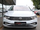 Volkswagen Passat Variant R-Line*AHK*360°*Pano*ACC*Head-Up* - Volkswagen Passat Variant: R36