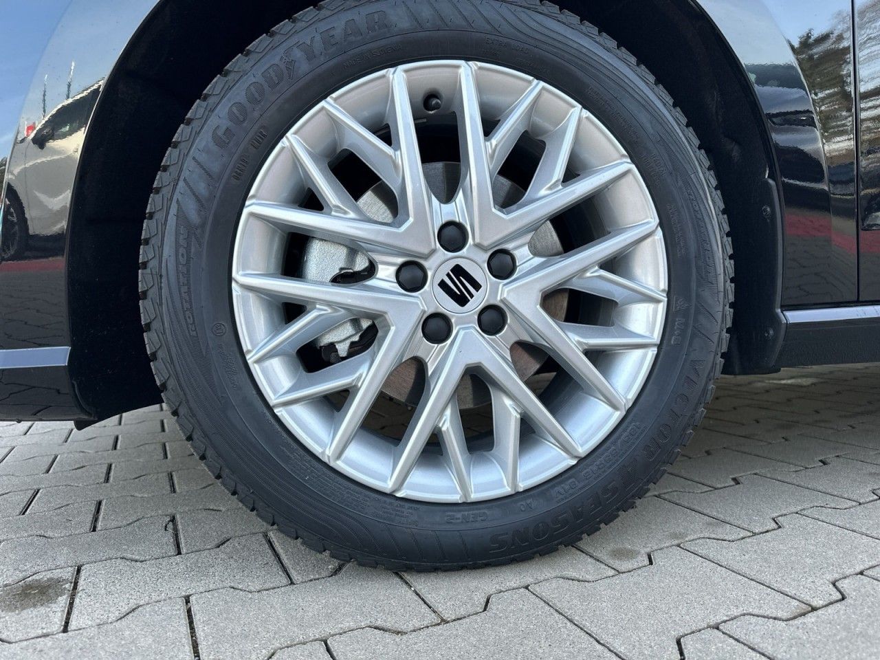 Fahrzeugabbildung SEAT Ibiza FR 1.0 TSI 116 PS 7-Gang-DSG